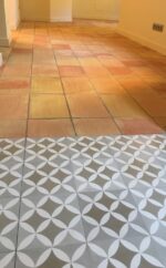 Cera Noble Líquida Mate Monestir. Producto para encerado de barro y suelos de Terracota, mármol envejecido y mosaico hidráulico. - Imagen 3