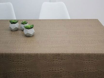 Mantel de Hule Piel Cocodrilo Marrón